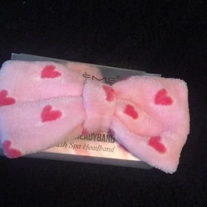 The Crème Shop Accessories - Plush Spa headband The Crème Shop Accessories - Plush Spa headband